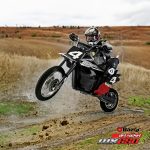 Razor MX650 Dirt Rocket Electric Motocross Bike - 650W Motor with 36V Battery & 17 MPH - MX650 - Image 5
